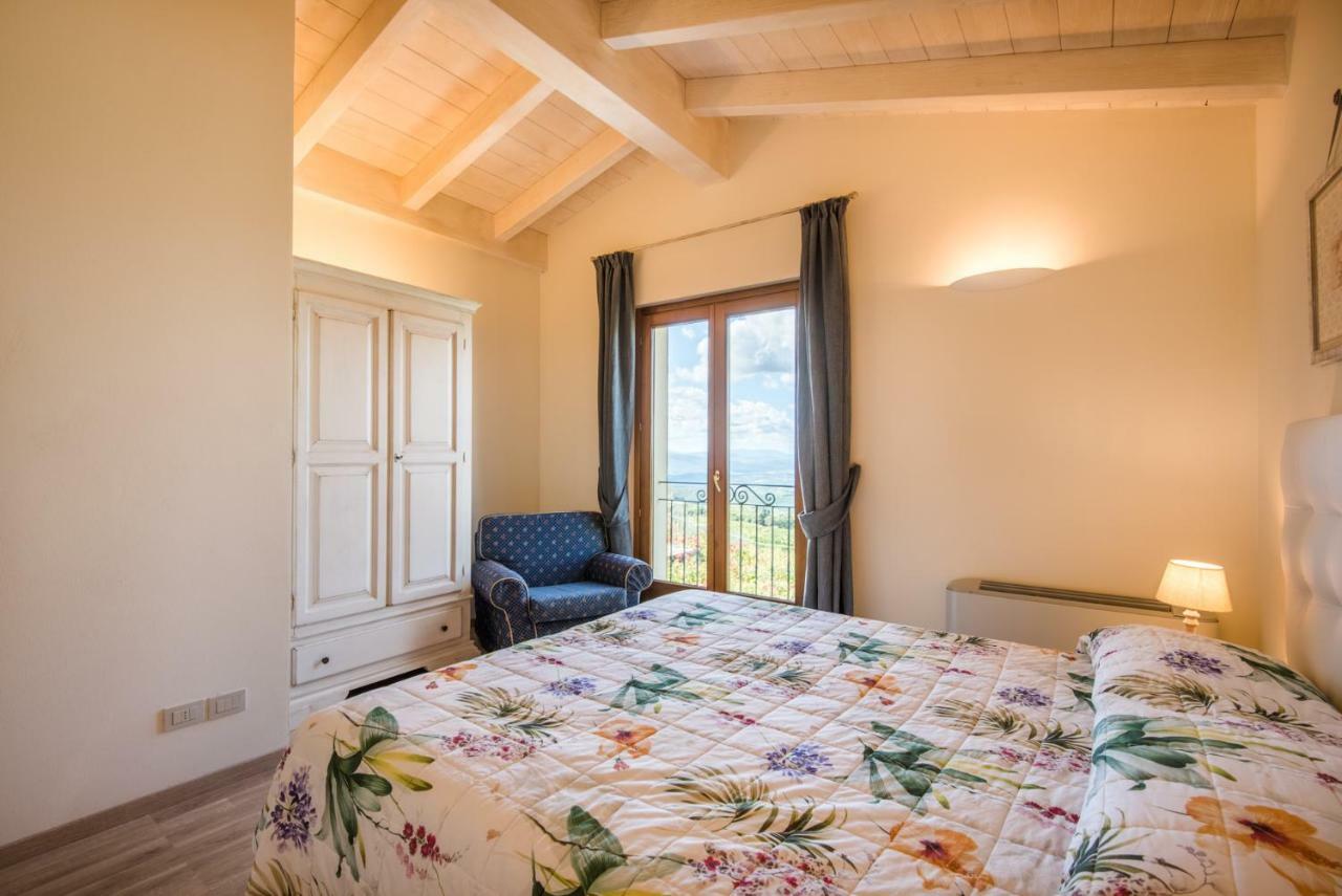 Casa Vacanze Squarcialupi Castellina in Chianti Exterior foto